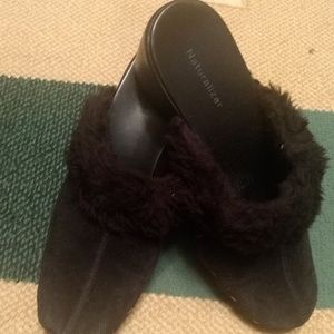 Furry clogs